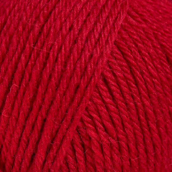 Berroco Lanas 100% wool yarn in the color Berries 9550