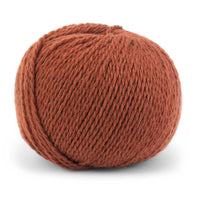 Pascuali Tibetan worsted weight yarn of ultrafine merino and yak in the color Hazelnut 116
