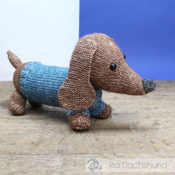 Ria Dachshund Knitting Kit