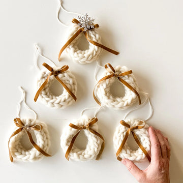 Flax & Twine Holiday Wooly Wreath Ornament Kit