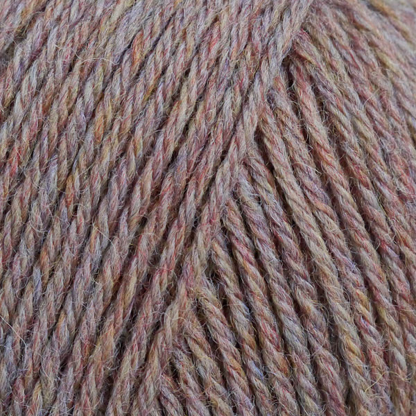 Berroco Lanas 100% wool yarn in the color  Iris 95112