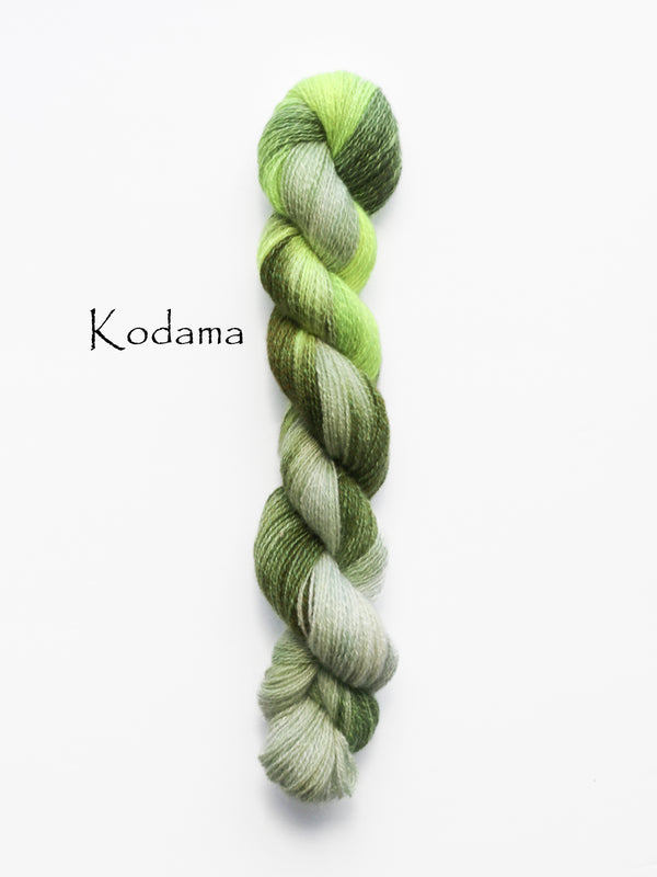 Madelinetosh Hand dyed tosh pebble yarn in the color Kodama