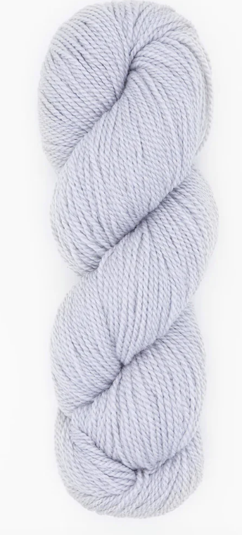 Woolfolk Tynd Ultimate Merino Yarn in the color 40