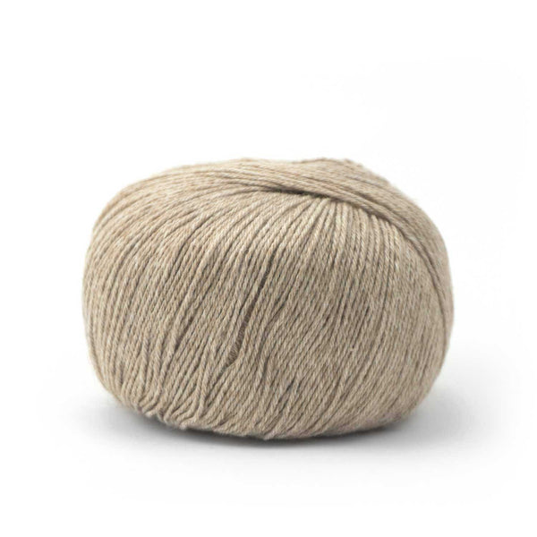 Pascuali Puno Yarn in the color Walnut Tree 26