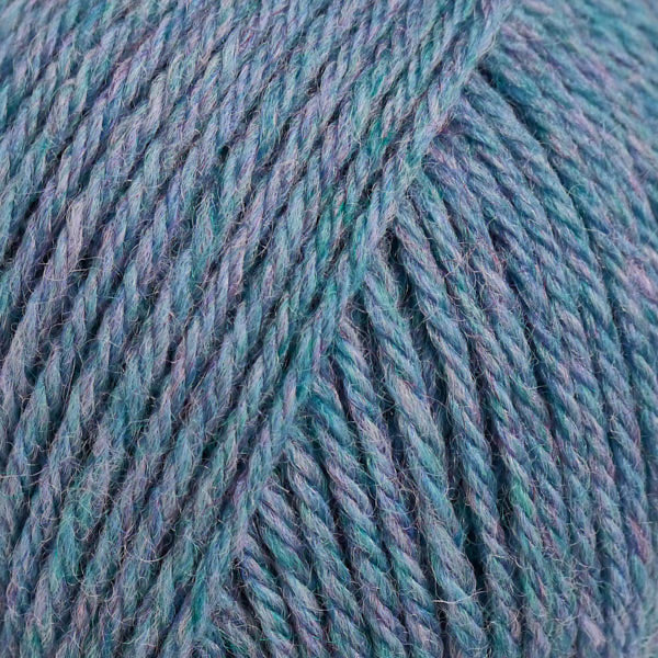 Berroco Lanas 100% wool yarn in the color Lake 95114