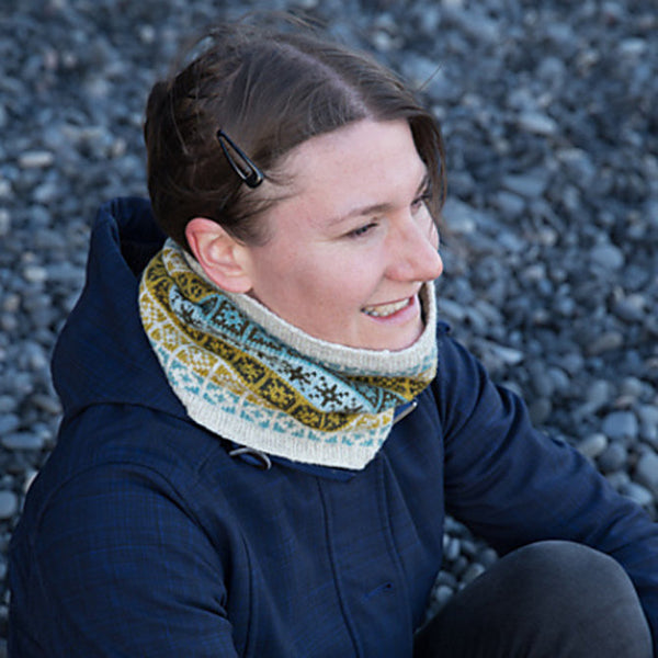Compass Cowl by Tin Can Knits
