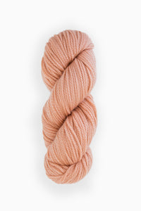 Woolfolk Far Ultimate Merino Yarn in the color number 35